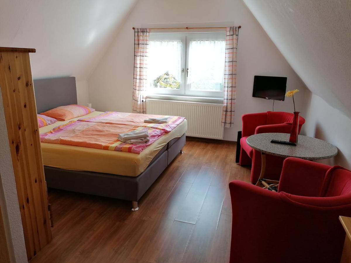 拉尔斯维克 Pension Und Bistro" Dat Olle Fischerhus"酒店 外观 照片