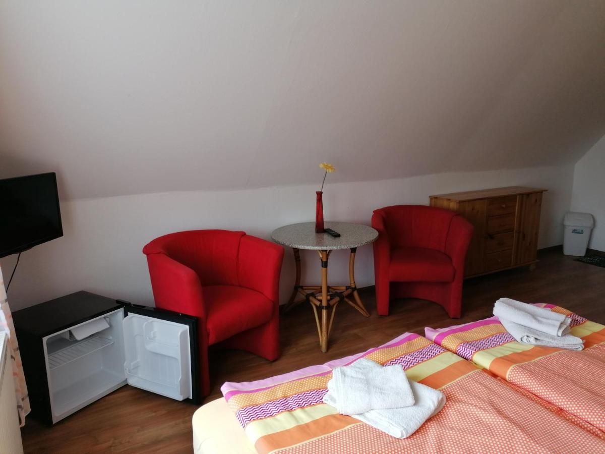 拉尔斯维克 Pension Und Bistro" Dat Olle Fischerhus"酒店 外观 照片